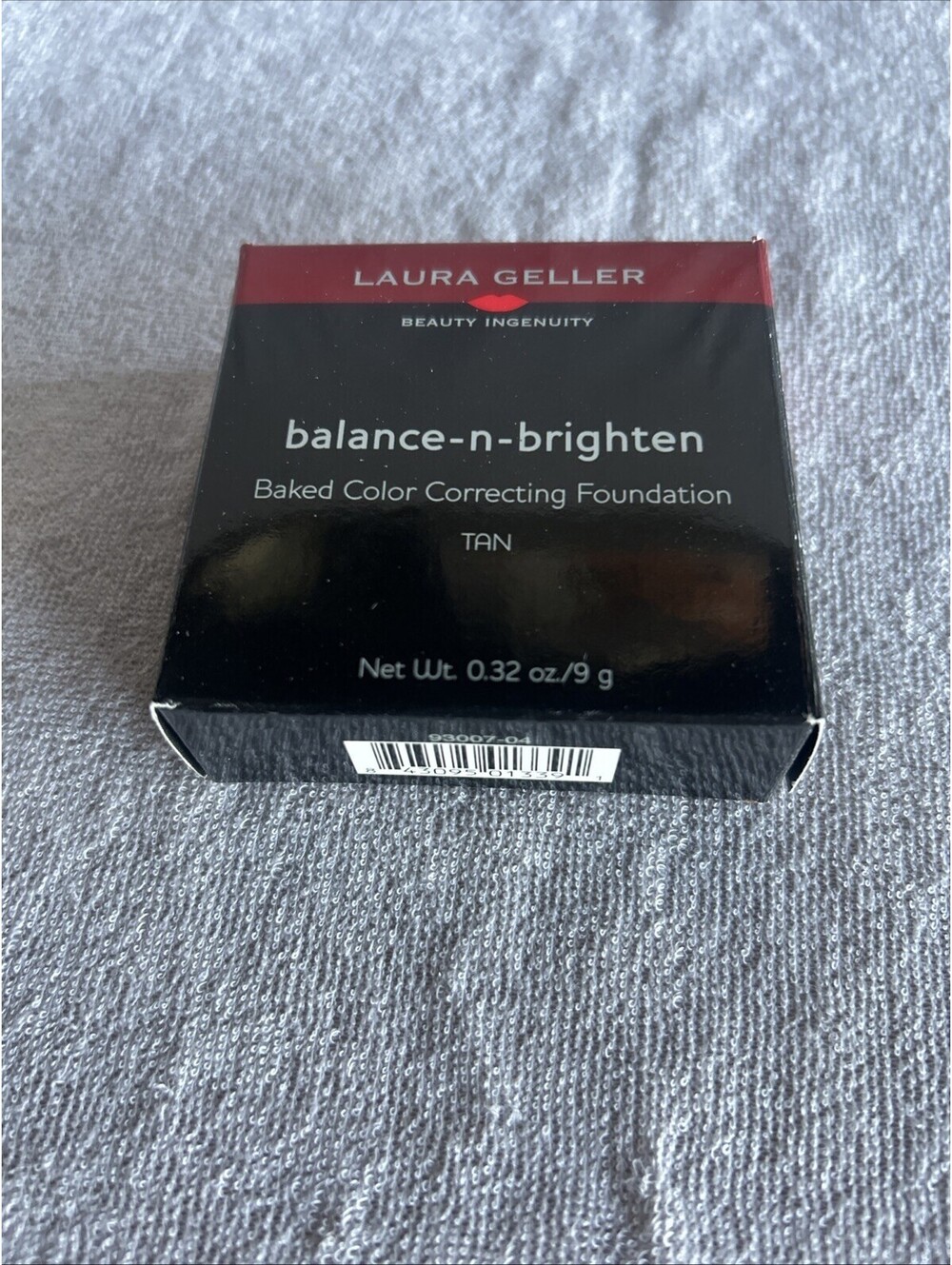 Baked Balance-N-Brighten Color Correcting Powder Foundation Tan